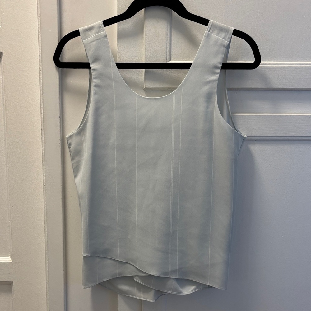 Elegant White Sleeveless Top